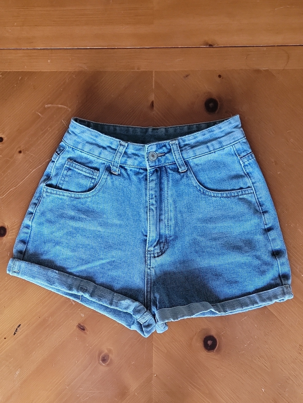 High Rise Rolled Hem Jean Shorts Light Blue Size XS